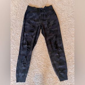 Lululemon dance studio joggers. Size 6. Black and gray camo